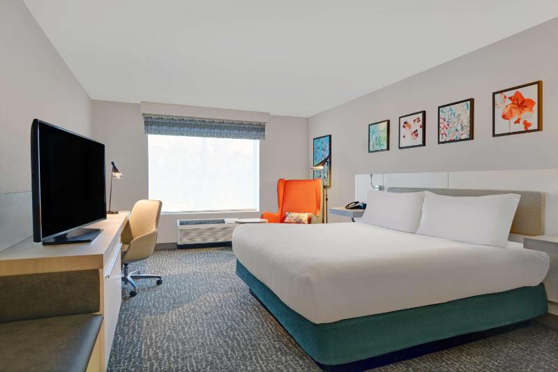 Hilton Garden Inn Jacksonville JTB/Deerwood Park - image 20