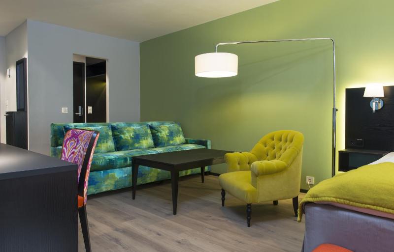 Superior Double Room image 2