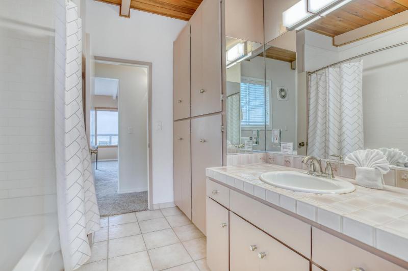 Vacation Villa - image 13