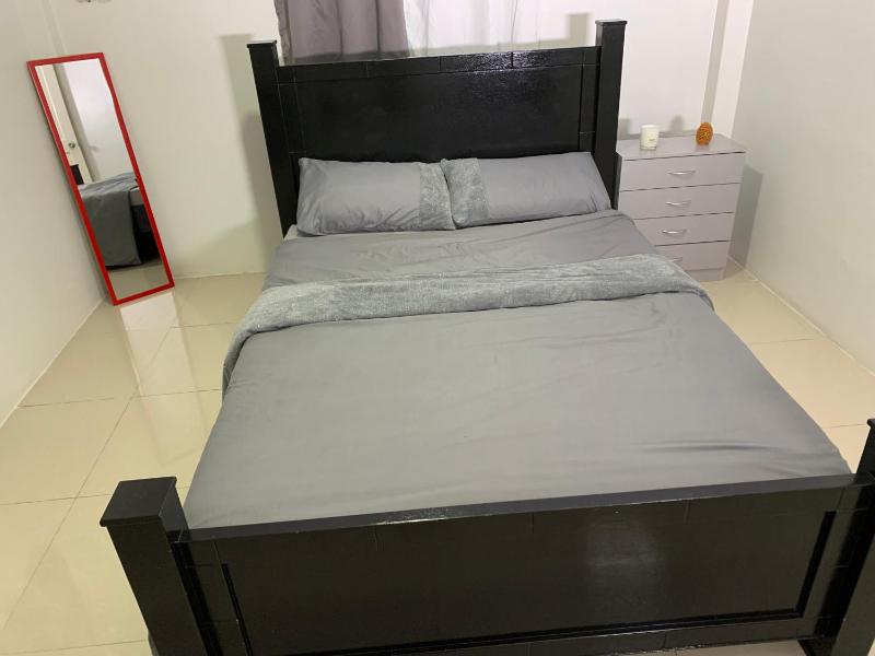 2 Bed Apartment - Sleeps 4 - Parking - Wifi - image 9