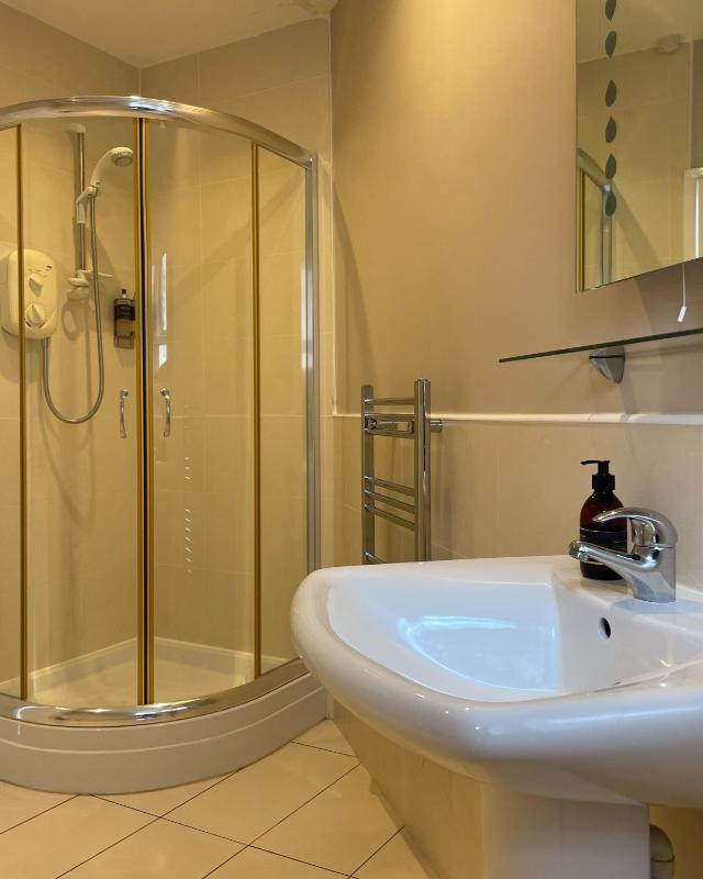 Superior King Room image 2