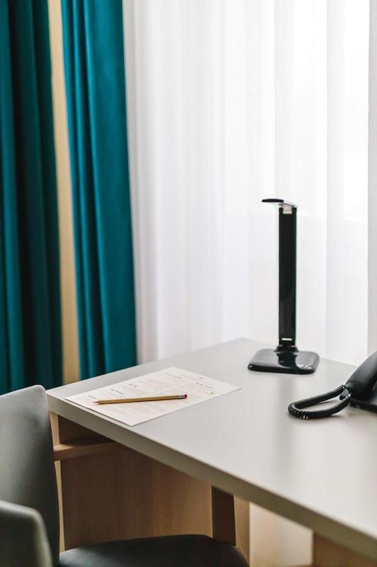 Single Room image 4