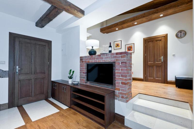 Luxury Two-Bedroom Apartment image 2