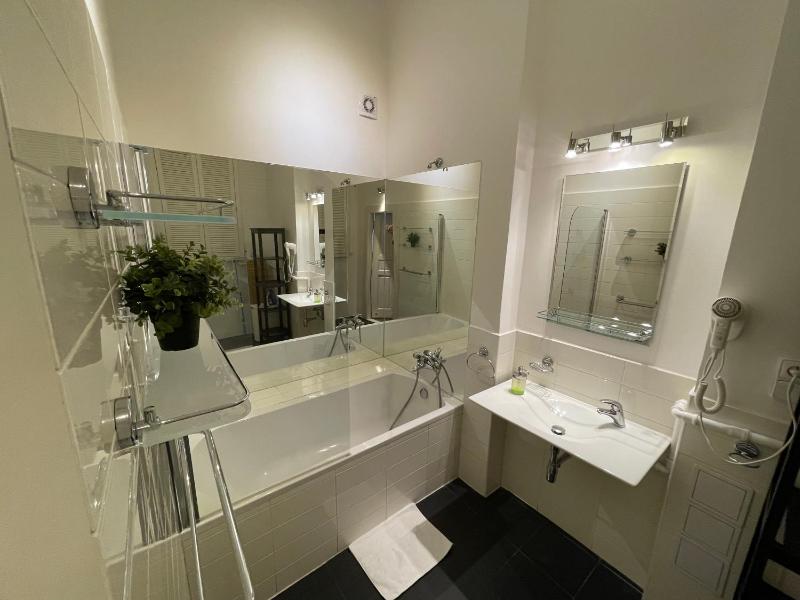 Charles Bridge Premium Residence - image 12