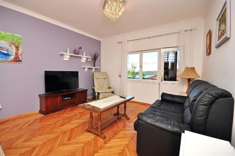 Apartments Ruzarija - image 37