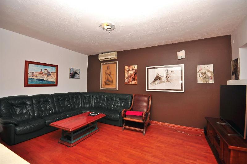 Apartments Ruzarija - image 39
