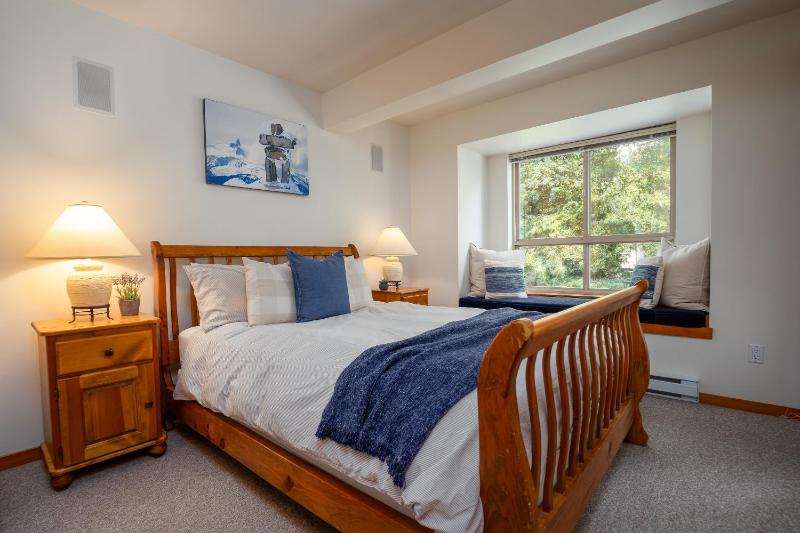 2BR | Symphony | Dog Friendly | Hot Tub | Private Balconies | Village Location | Parking - image 19