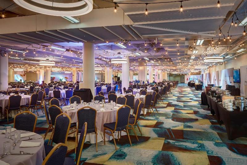 Detroit Marriott At The Renaissance Center - image 20