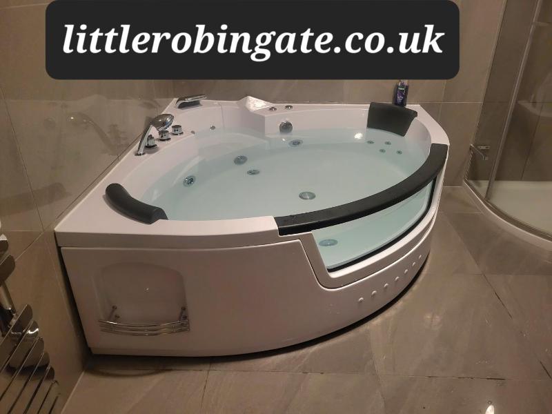 Little Robin Gate - Free Parking - Central - 10 min Walk to Train Station - image 1