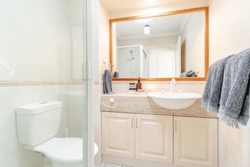 Breather - Pet-Friendly Yamba Escape Just Minutes from Pippi Beach - Holiday Yamba - image 7