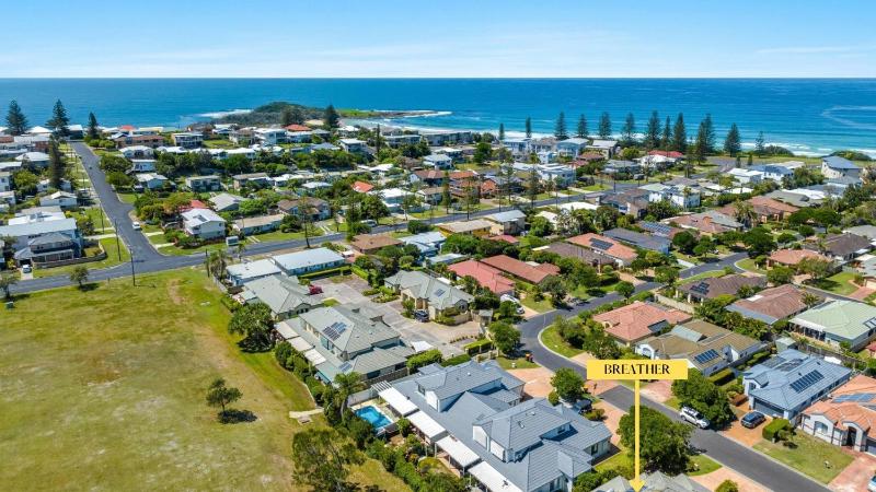 Breather - Pet-Friendly Yamba Escape Just Minutes from Pippi Beach - Holiday Yamba - image 11