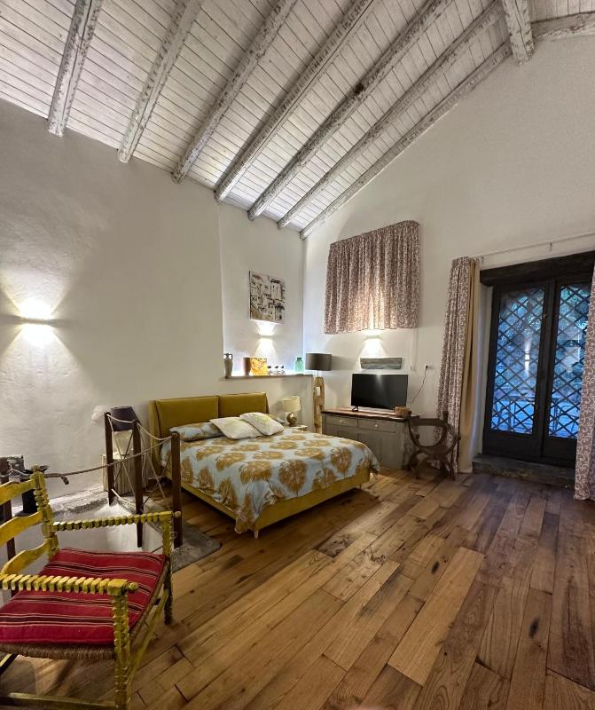 Superior Double Room image 1