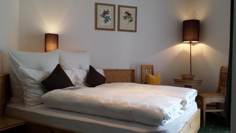 Superior Single Room image 3