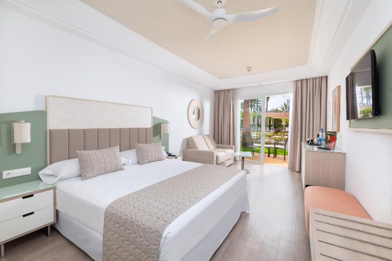 Double Room image 1