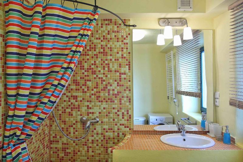 Superior Apartment image 3