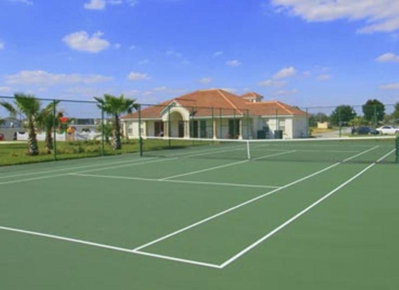 Mermaid Villa near Disney 4 Bedrooms Pool & Spa! - image 30