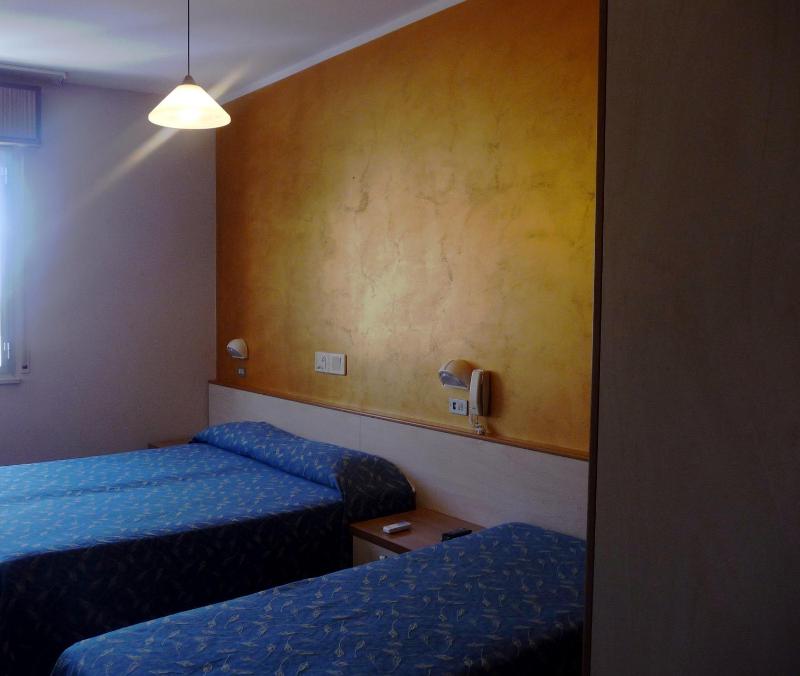 Triple Room image 4