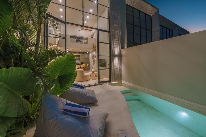 Vesna Townhouse - Stylish Hi-End townhouse - image 27