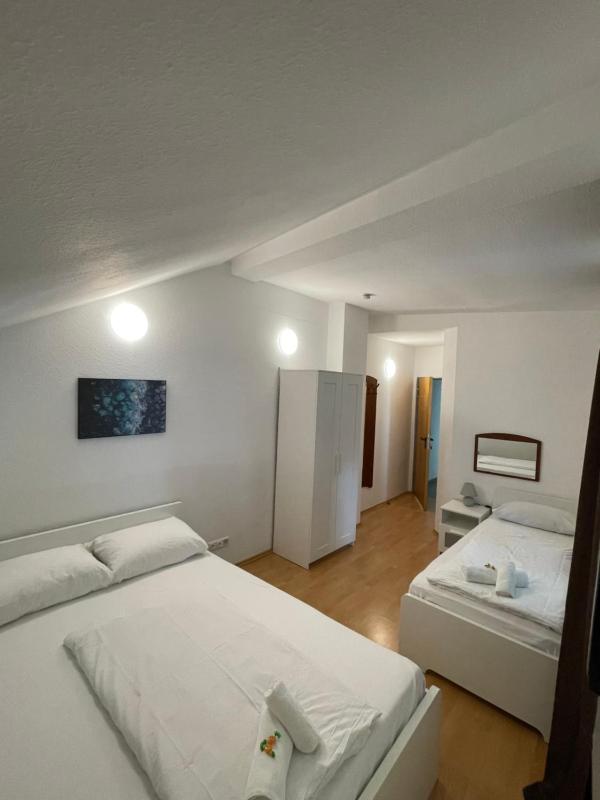 Hotel Starlight - image 6