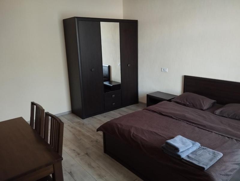 Single Room image 4