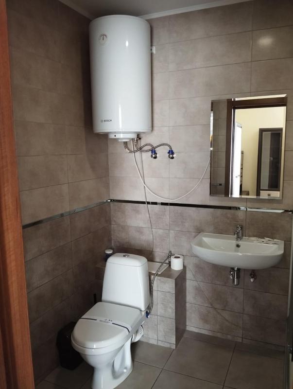 Standard Triple Room image 3