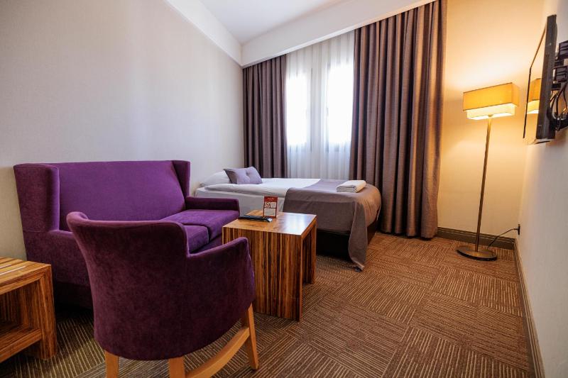 Junior Suite image 4