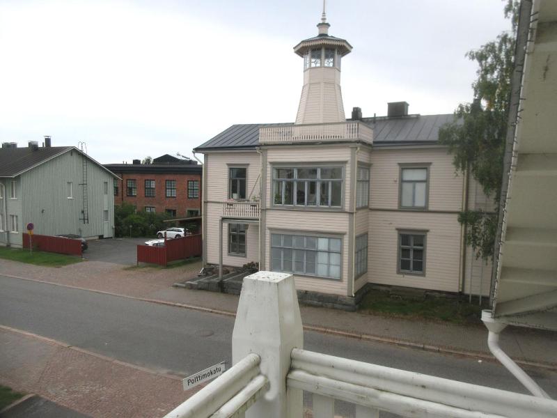 Deluxe Double Room with Balcony image 4