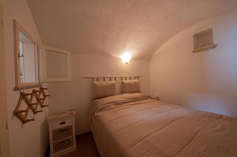 Three-Bedroom House image 4