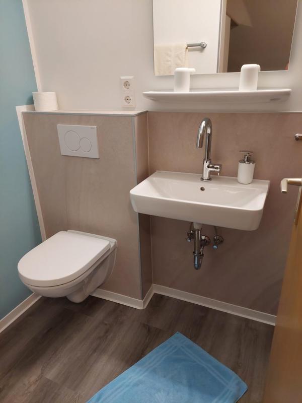Deluxe Double or Twin Room image 3
