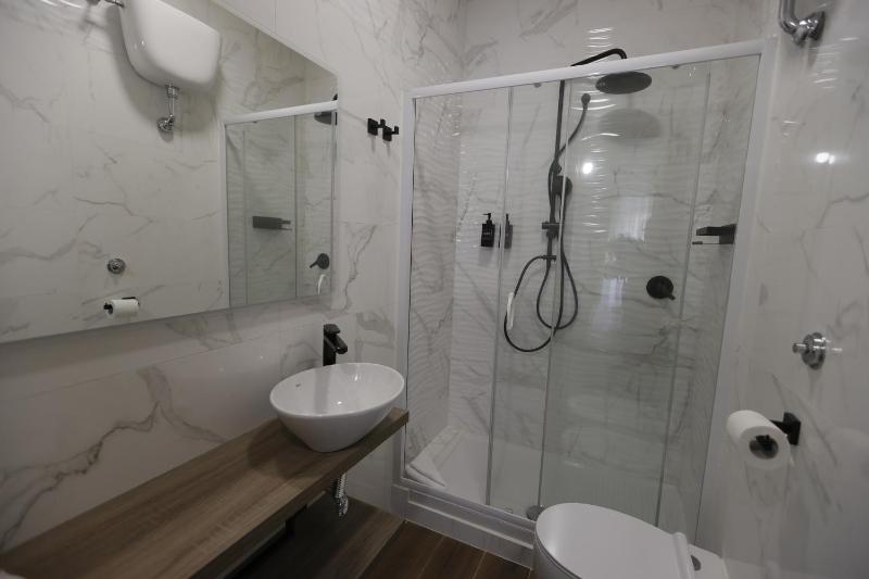 Suite with City View image 2