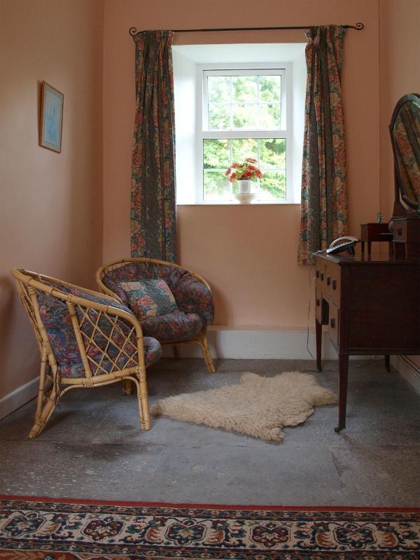 Deluxe Double Room with Shower image 3