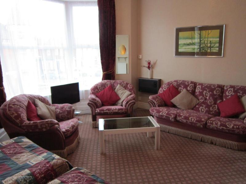 Sussex Hotel - image 4