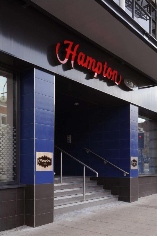 Hampton By Hilton Birmingham Broad Street - image 26