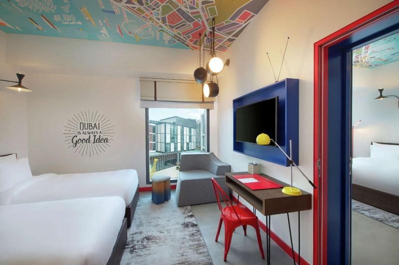 Twin Room image 1