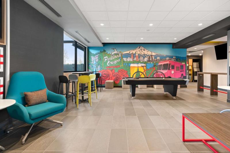Tru by Hilton Portland Airport - image 14
