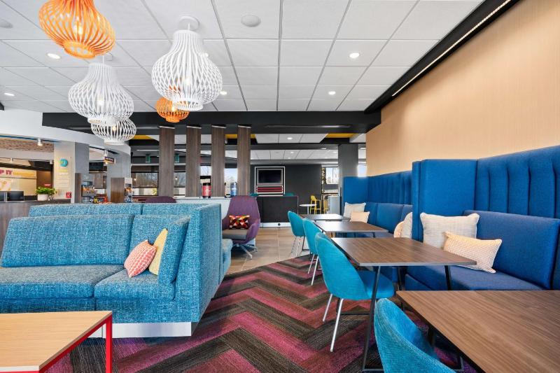 Tru by Hilton Portland Airport - image 16