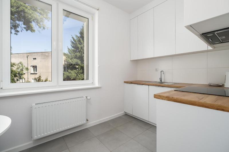 Rycerska Apartments with Parking by Noclegi Renters - image 26