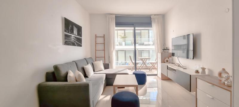 BnBIsrael apartments - Ben Yehuda Nuage - image 1