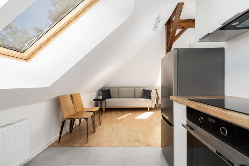 Rycerska Apartments with Parking by Noclegi Renters - image 19
