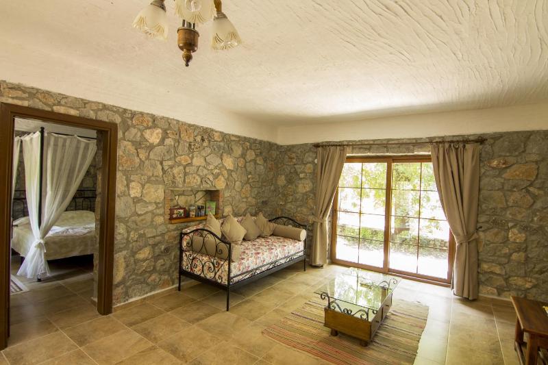 Two-Bedroom Apartment image 4