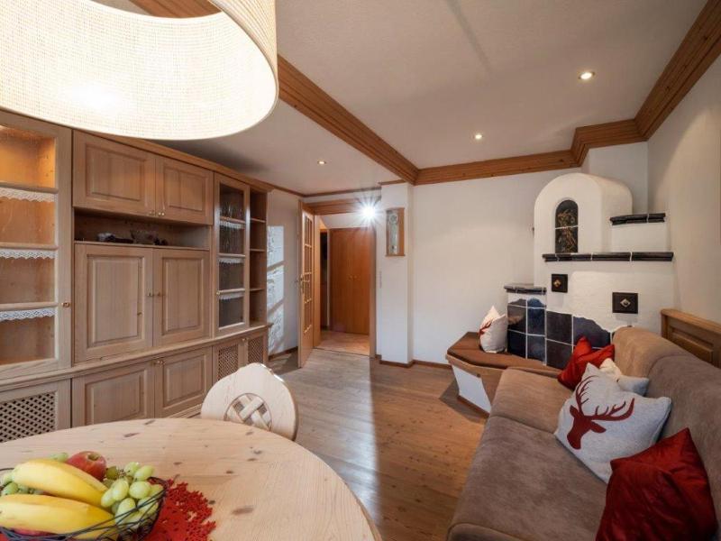 Superior One-Bedroom Apartment with Balcony image 2
