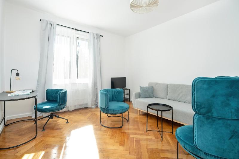 Rycerska Apartments with Parking by Noclegi Renters - image 20