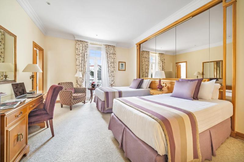 Classic Double/Twin Room image 1