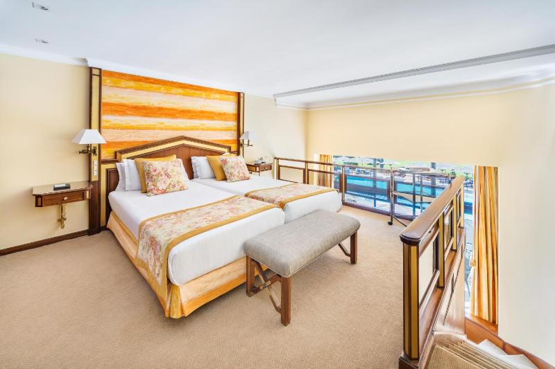 Duplex Suite with Garden View image 4