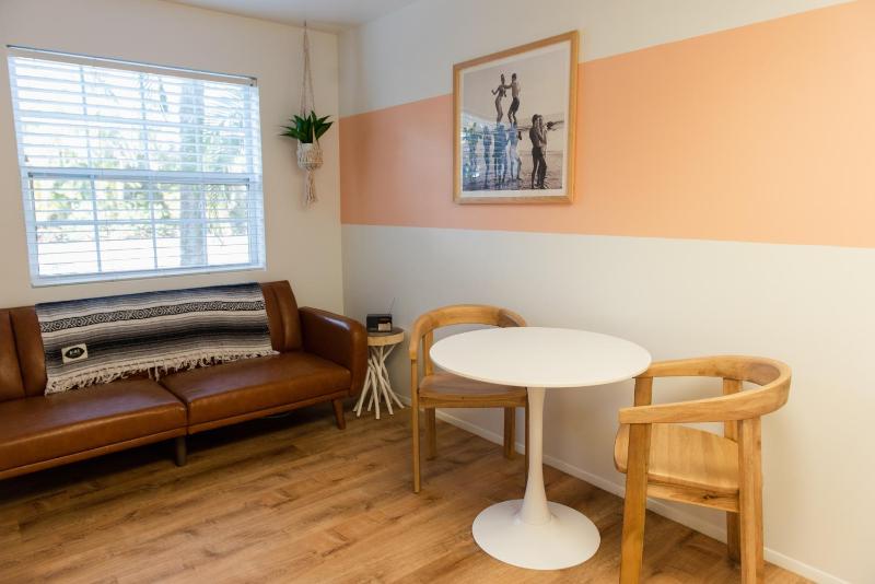 Studio (2 Adults) image 4