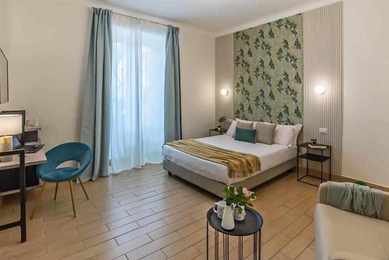 Quadruple Room image 1