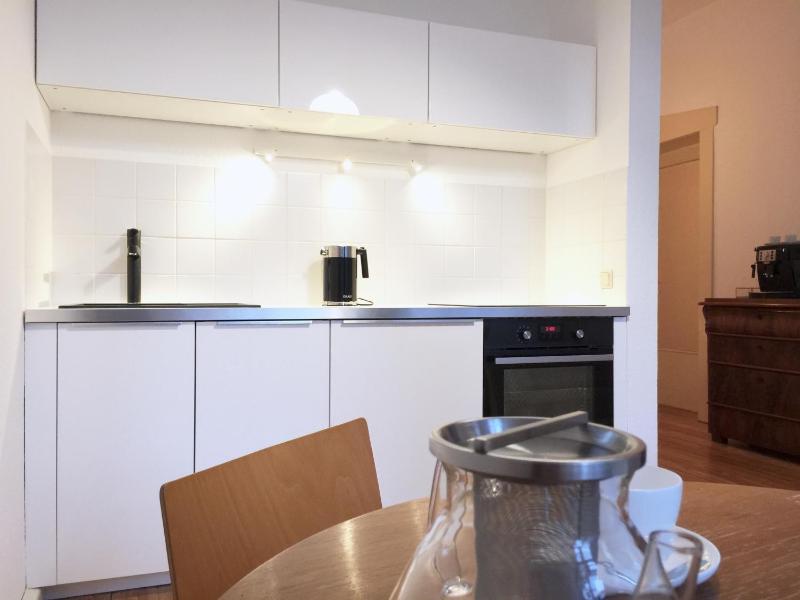 Studio Apartment image 3