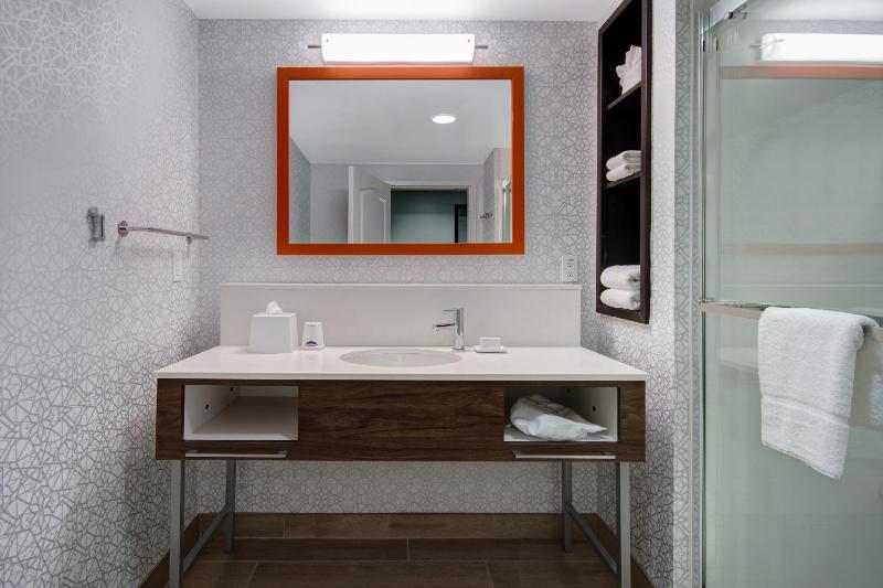 King Room image 2