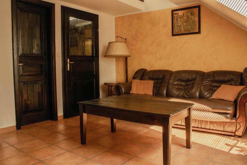Studio Apartment image 4