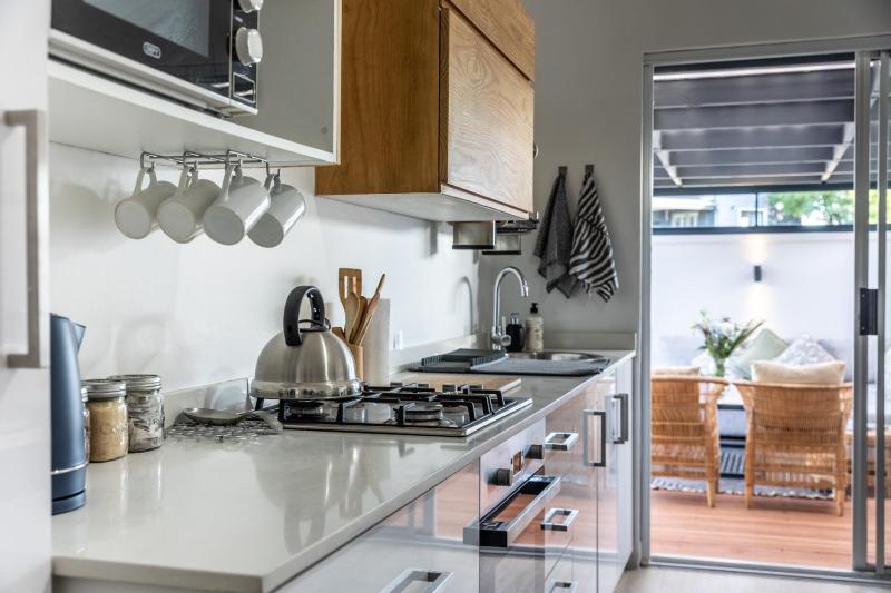 Atlantic Beach Cottage - image 2